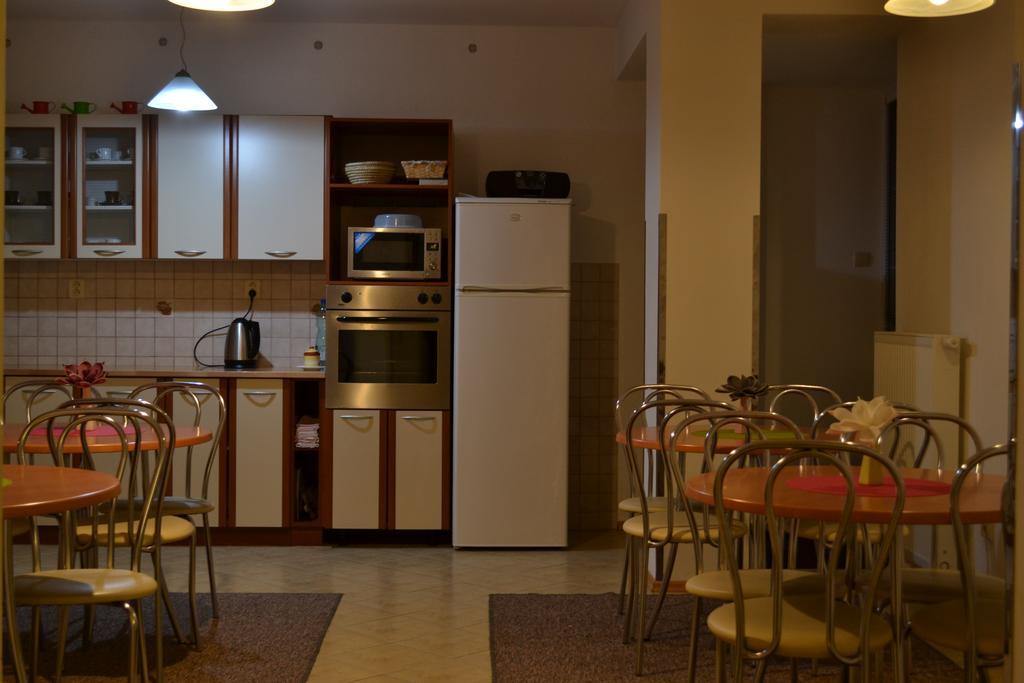 Privat Julia Otel Vrbov Dış mekan fotoğraf