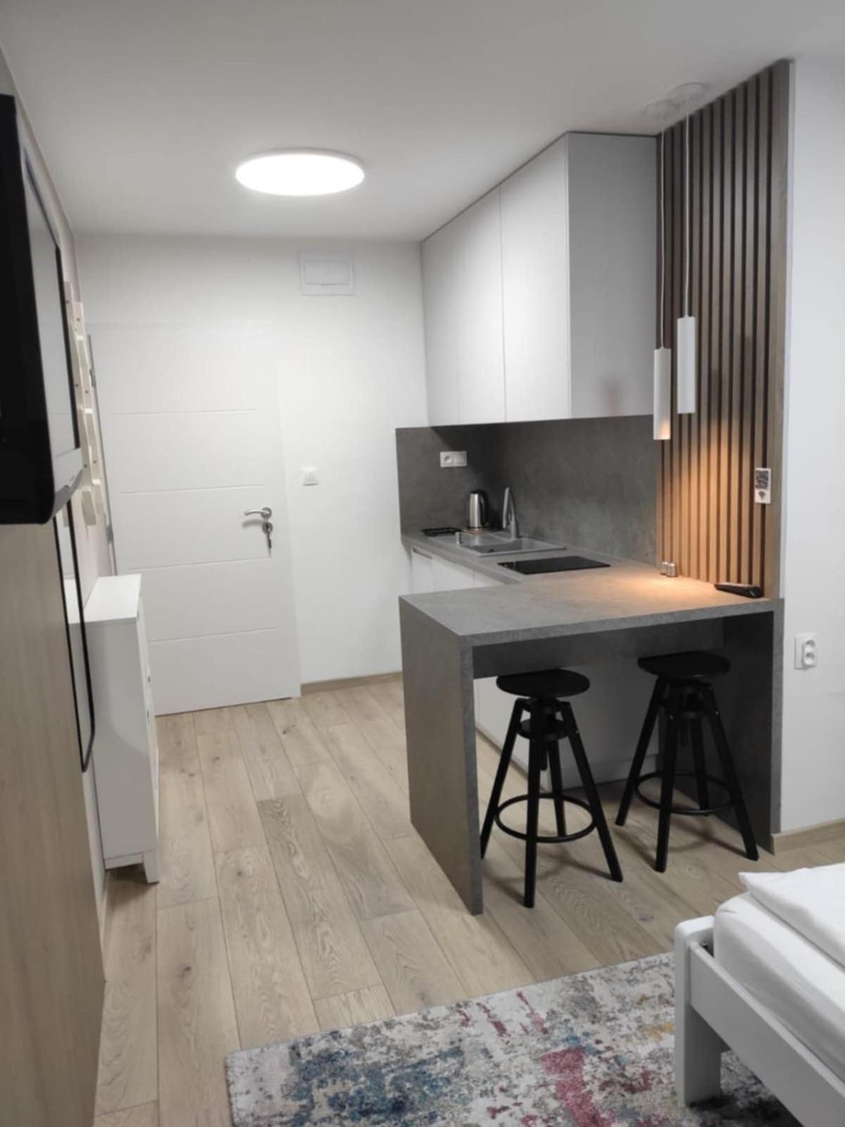 Privat Julia Otel Vrbov Dış mekan fotoğraf