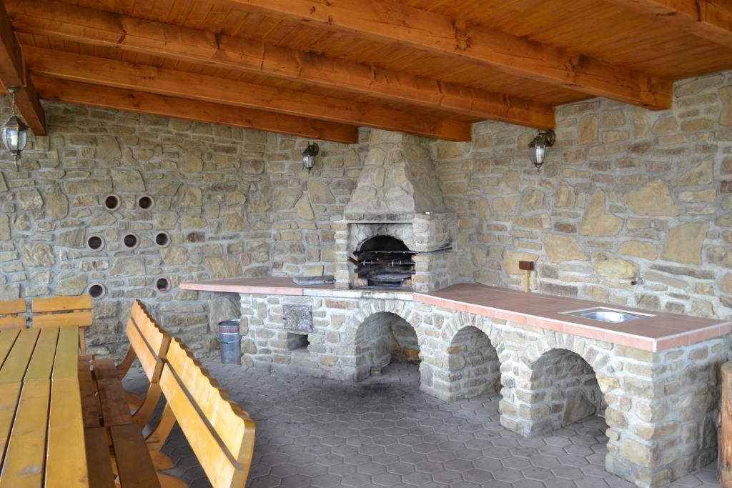 Privat Julia Otel Vrbov Dış mekan fotoğraf